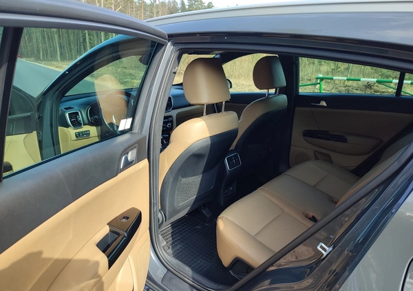 Kia Sportage cena 100000 przebieg: 67000, rok produkcji 2019 z Dobiegniew małe 154